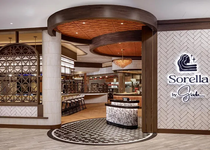 Hotel Hollywood Casino